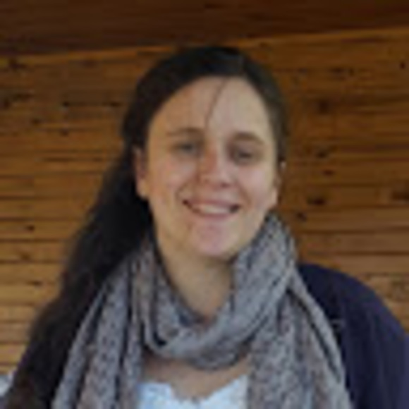 Meet your Posher, Laura - Picture 1 of 1